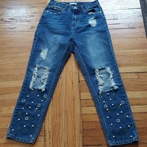 Medium Wash bum ripped jeans